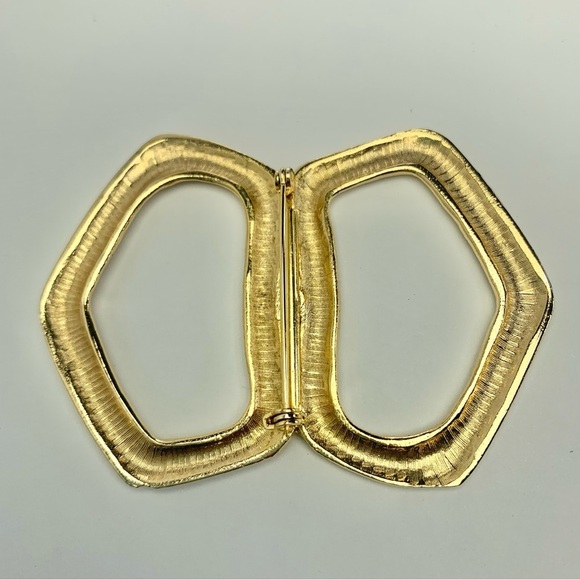 Vintage Minimalist Gold Geometric Brooch (2.25” x 3”) - Picture 5 of 8